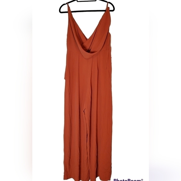 River Island Size 8 Jumpsuit in Orange Apricot Guc - Picture 2 of 7